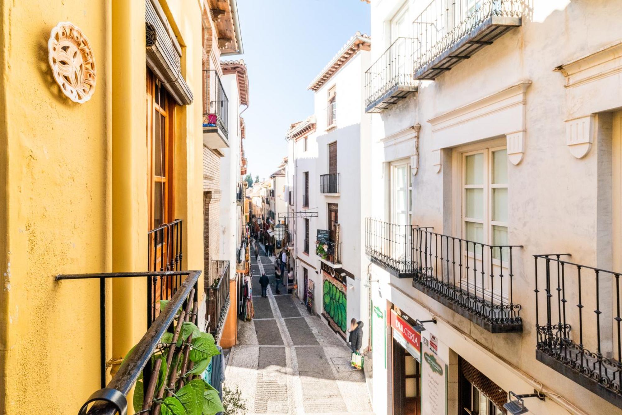 Apartamento Las Mil Y Una Noches Granada Exterior photo